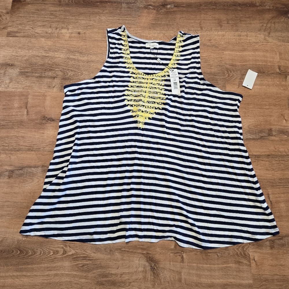 Symmetry Black and White Sleeveless Tank Top with Embellished Design